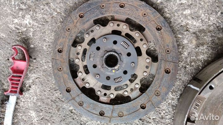 Маховик форд фокус-2. 1,6 дизель