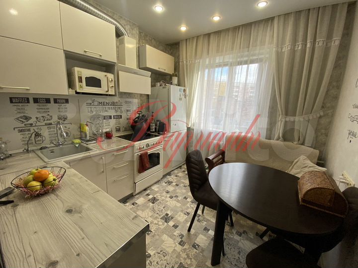 2-к. квартира, 53,9 м², 1/9 эт.