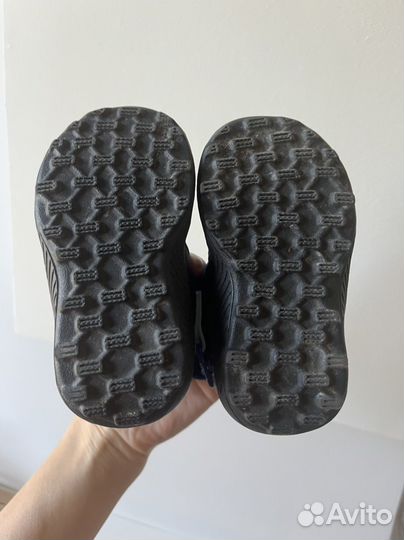Демисезонные ботинки adidas