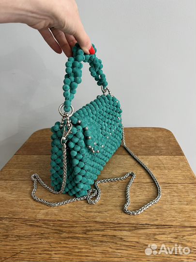 Сумка плетеная из бусин