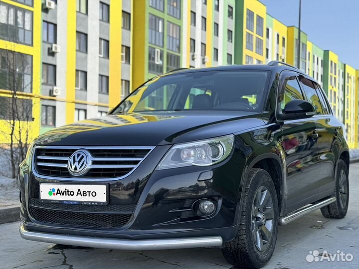 Volkswagen Tiguan 2.0 AT, 2011, 135 000 км