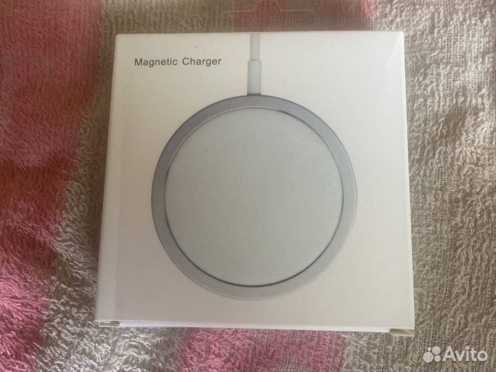 Беспроводная зарядка для iPhone