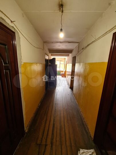 Комната 13,5 м² в > 9-к., 2/5 эт.