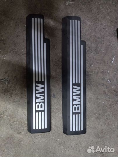 Накладка декоративная BMW11127575032 E60 n52b25af