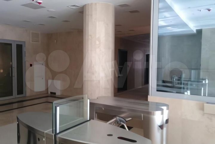 Аренда здания 3835 м2 м. Крымская в юао