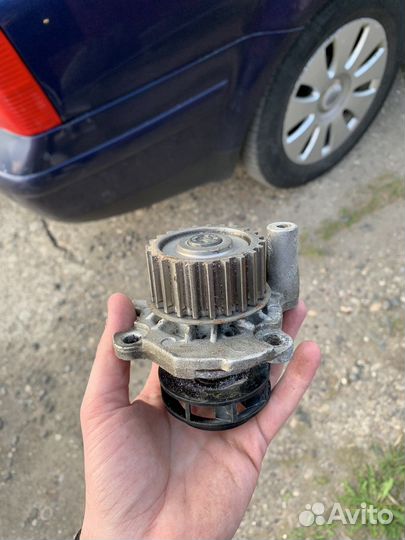 Помпа VAG 1.8T Оригинал бу