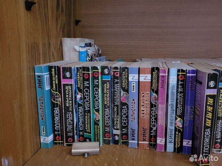 Книга Детективы 40 шт