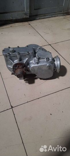 Редуктор реверсивный