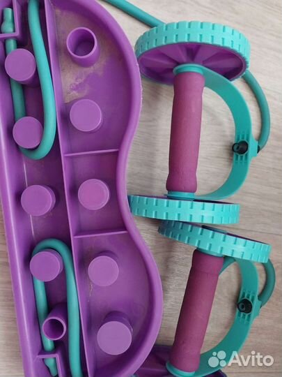 Тренажёр и турник распорный