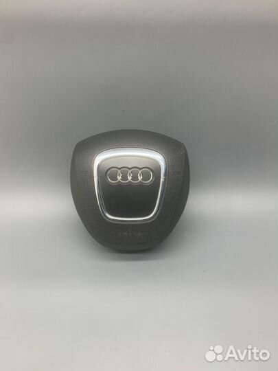Подушка безопасности водителя Audi Q7 4L / Audi A8