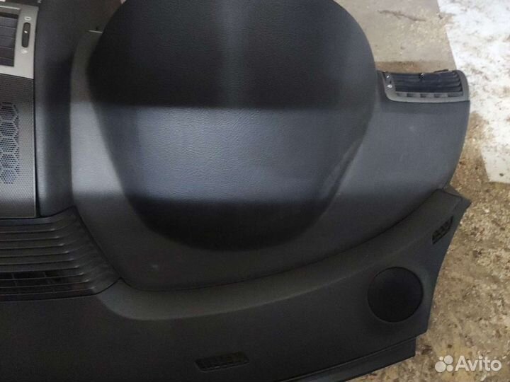 Торпедо Peugeot 407