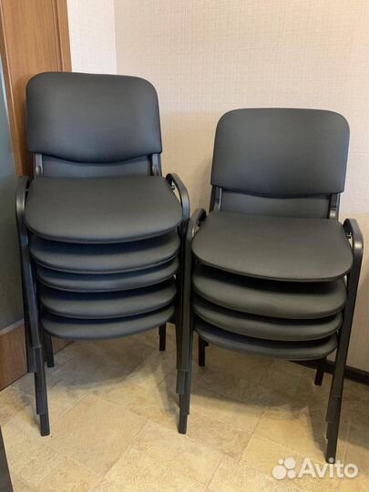 Офисные стулья изо. Новая перетяжка