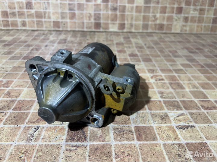 Стартер на mitsubishi Galant 9 4G69