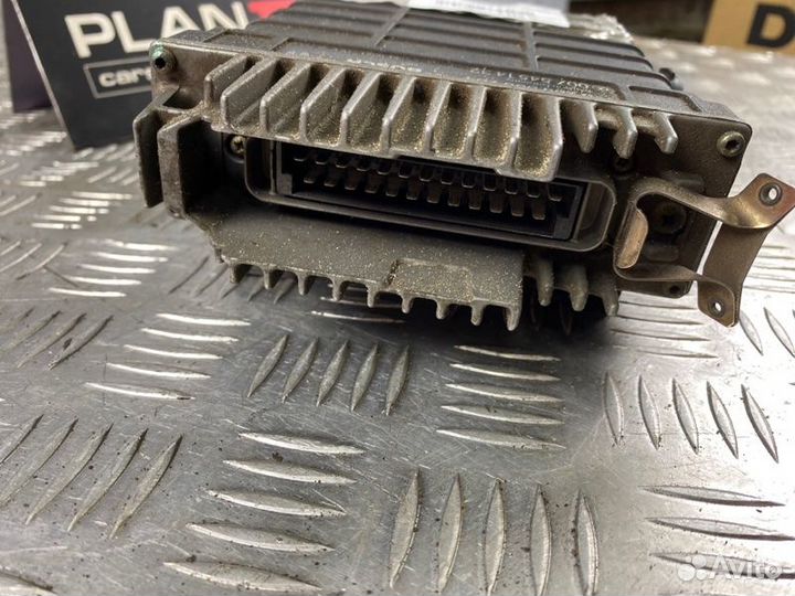 Блок управления двигателем Mercedes-Benz E-Class