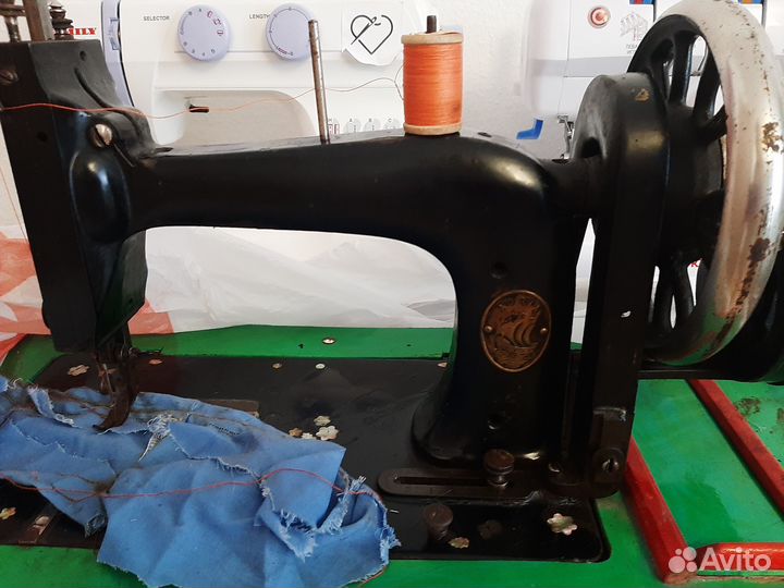 Швейная машина Аdria, Раритет