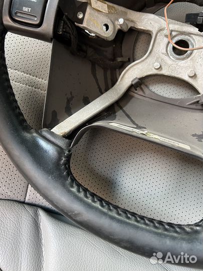 Руль jeep grand cherokee