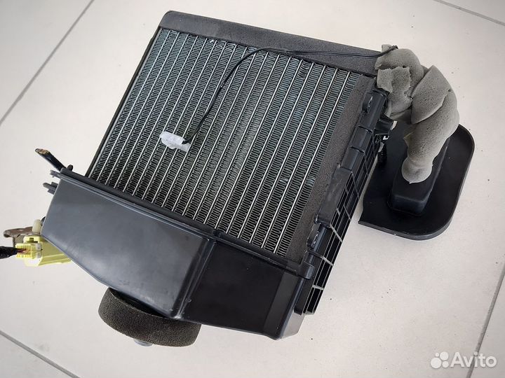 Испаритель кондиционера Nissan Cube March Note