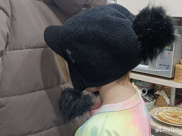 Шапка зимняя женская с помпоном