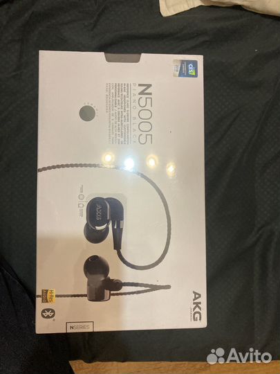 Беспроводные наушники AKG, JBL