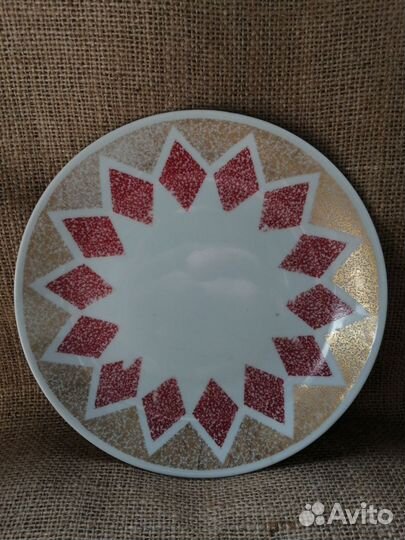 Тарелка Германия ГДР ромбы Fine China