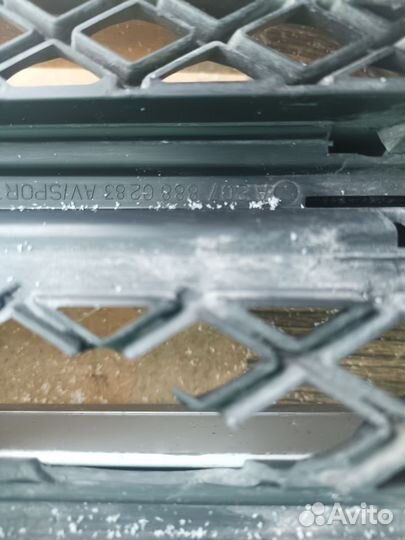 Решетка радиатора Mersedes C207 E-Coupe 09-13 г