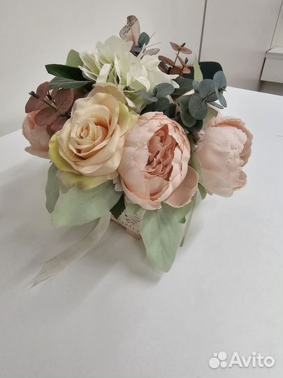 Букет из искусственных цветов