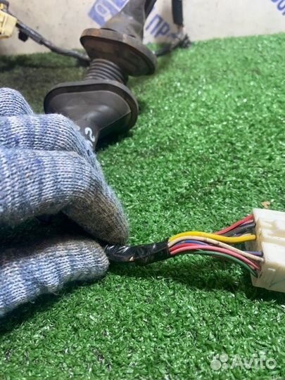 Проводка двери передняя левая Mitsubishi Lancer 9