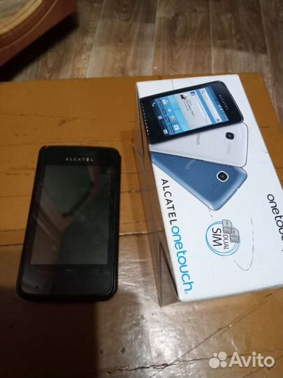 Alcatel One Touch Pixi 4007D, 512 МБ