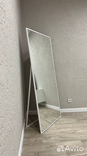 Зеркало интерьерное