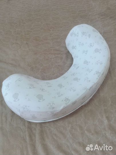 Подушка для кормления анатомическая