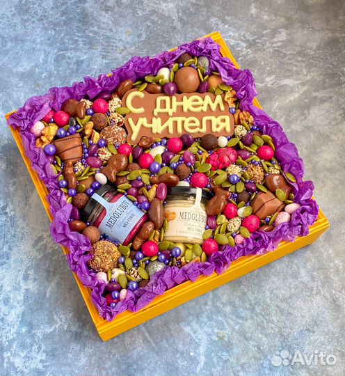 Подарочные наборы ко дню учителя в наличии