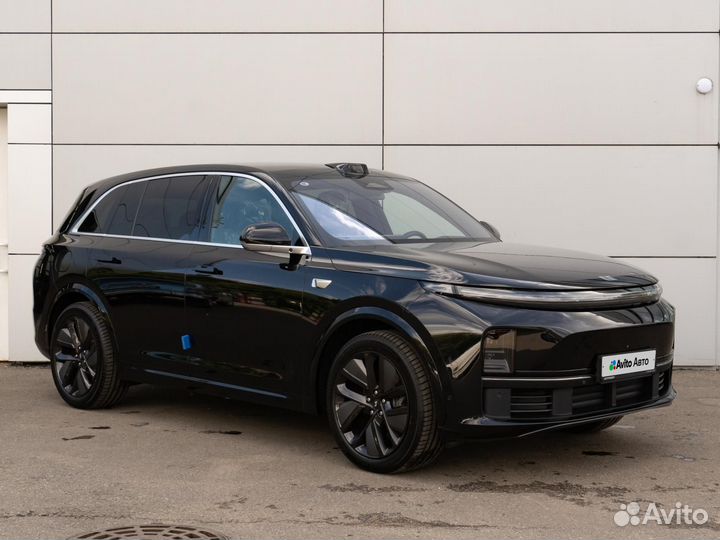 LiXiang L7 1.5 AT, 2024, 15 км