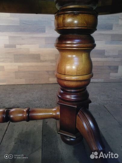 Стол обеденный из массива овальный