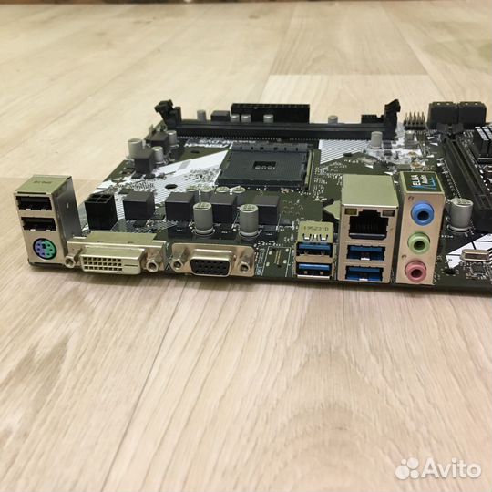 Asrock A320M-DVS R4.0
