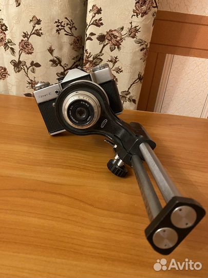 Фотоаппарат Zenit-E с приставкой