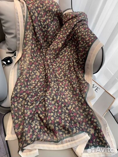 Шарфы и палантины