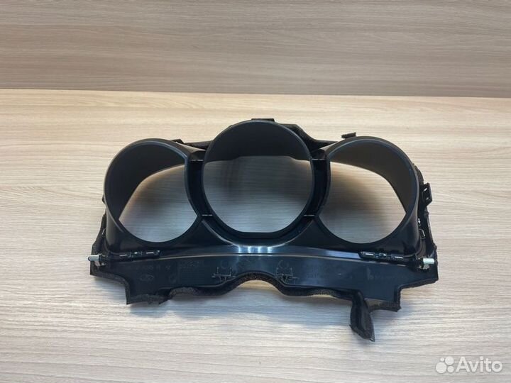 Козырек щитка приборов LADA X-Ray