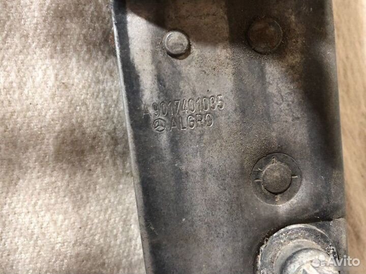 Защелка замка двери задняя Mercedes-Benz