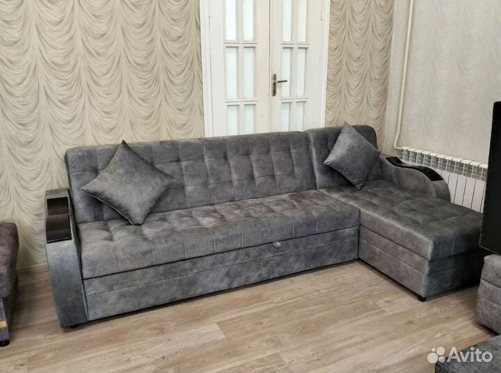 Диван угловой в наличии