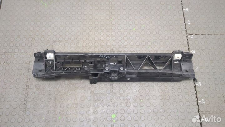 Рамка капота Peugeot 3008 2020, 2024