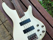 Бас гитара Ibanez sr300 2011