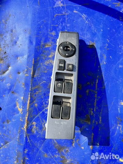 Блок стеклоподъемников Geely emgrand ec7