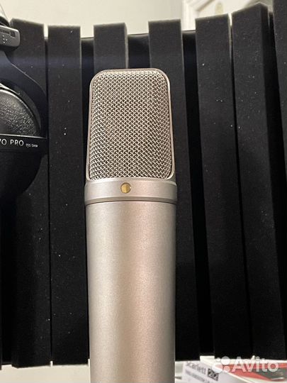 Студийный микрофон Rode nt 1000