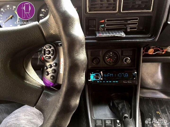 Автомагнитола с пультом на руль