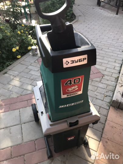 Размельчитель веток зубр