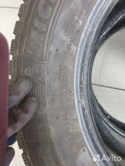 Michelin X-Ice North 4 SUV 215/65 R16