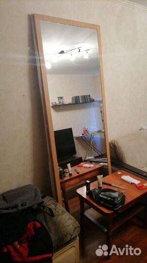 Зеркало для гардероба