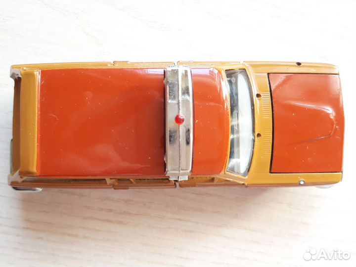 Масштабная модель Волга Газ 24 Аэрофлот 1:43