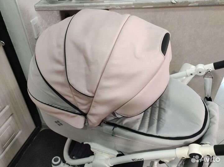 Коляска 2 в 1, Bebetto Torino (экокожа+ткань)