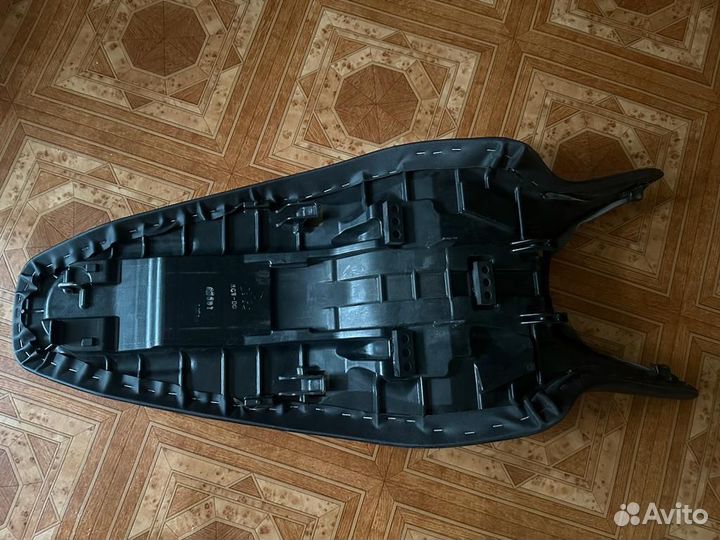 Сиденье VFR 800